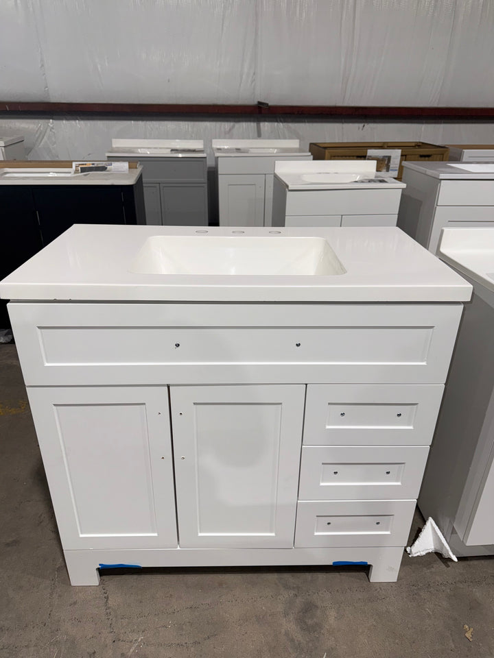 Style Selections Cauley 36-in True White Single sink Bathroom Vanity With Top (Open Box)