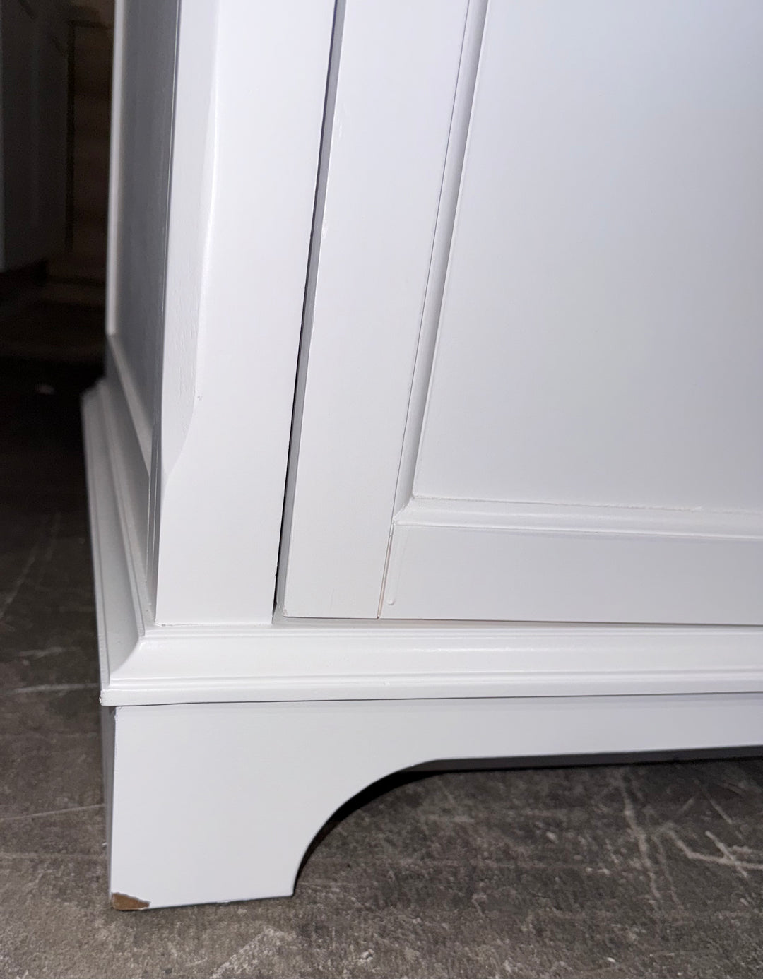 allen + roth Roveland 60-in White Undermount Double Sink Bathroom Vanity with Top (damaged)