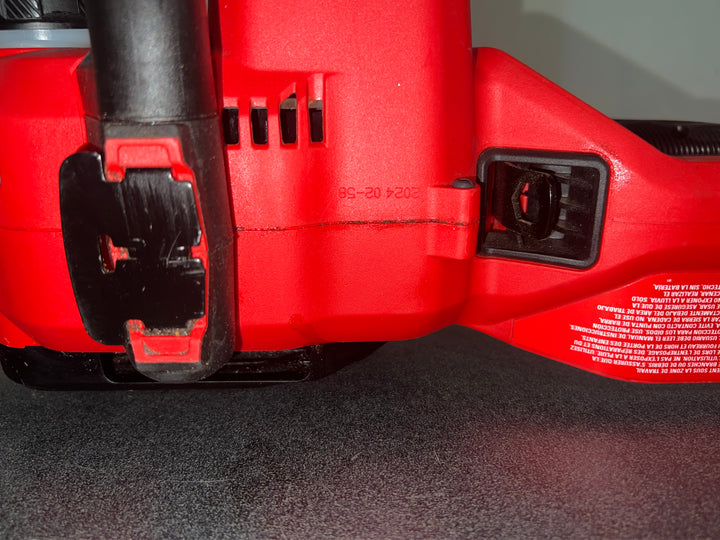 CRAFTSMAN V20 20-volt max 12-in Battery 5 Ah Chainsaw (Battery AND Charger NOT INCLUDED) (Bare Tool) (Used)