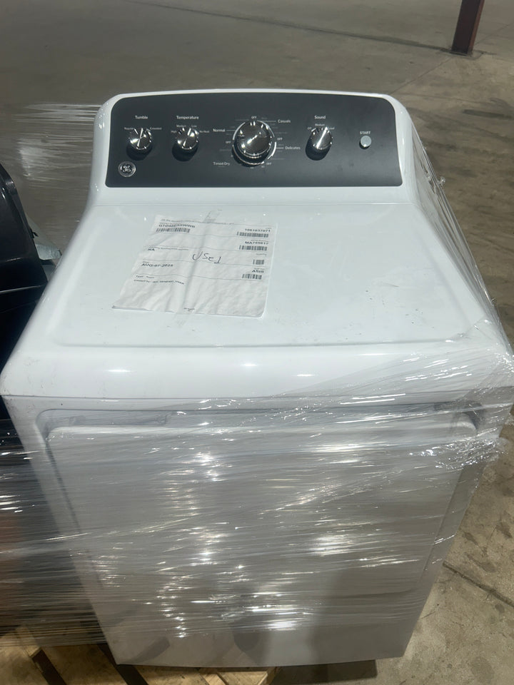 GE 7.2 cu. ft. Capacity Electric Dryer with Up To 120 ft. Venting and Extended Tumble