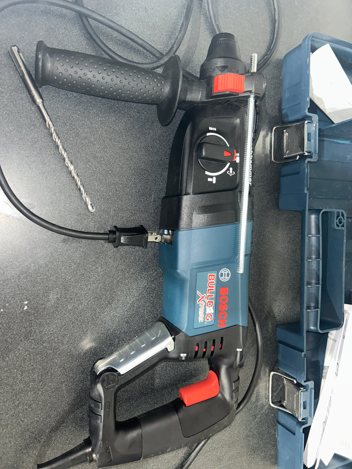 Bosch Bulldog 8 -Amp SDS-Plus SDS-plus Variable Speed Rotary Hammer Drill (Used)