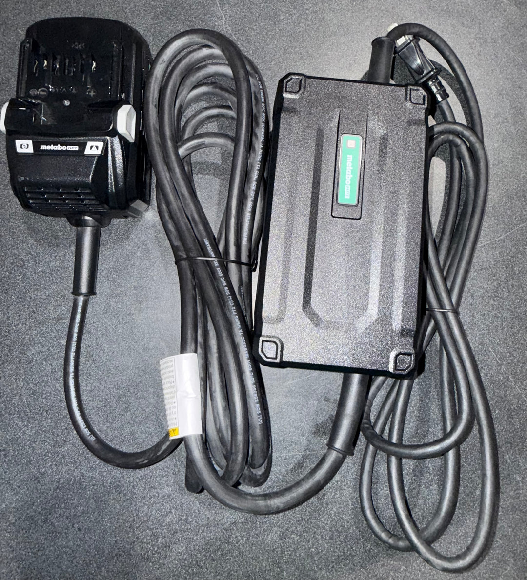 Metabo Hpt 36V AC/DC Power Adapter (Open Box)