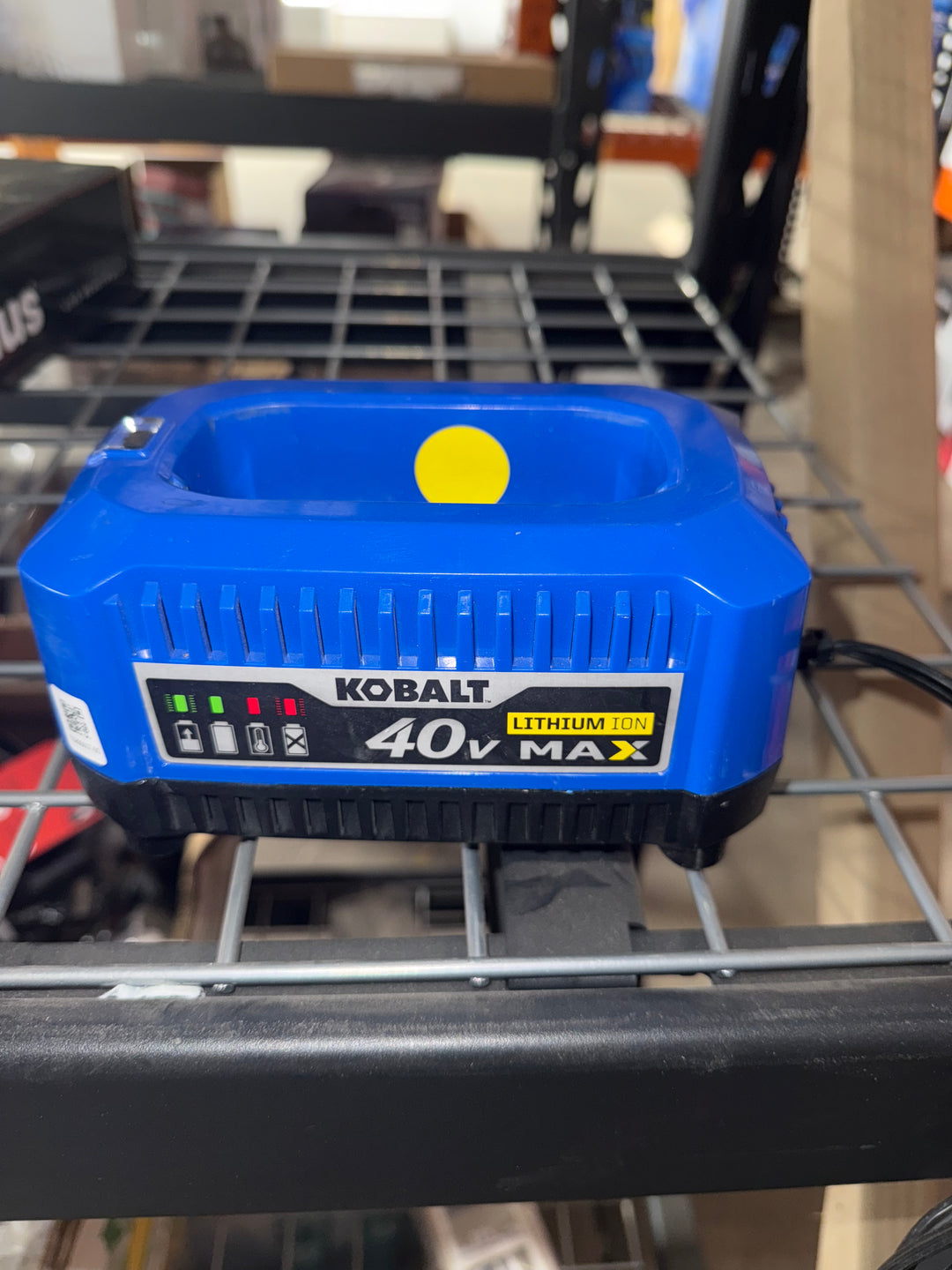 Cargador de batería inalámbrico estándar de iones de litio Kobalt KRC 60-06 de 40 voltios para equipos eléctricos (NUEVO)