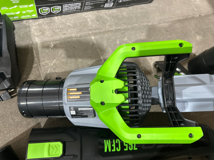 EGO 56-volt 765-CFM 200-MPH Battery Handheld Leaf Blower 5 Ah (Battery and Charger Included) (Used)