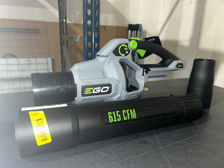 Soplador de hojas portátil a batería EGO Power+ de 56 voltios, 615 CFM y 170 MPH. Batería no incluida. Cargador no incluido (USADO) (HERRAMIENTA DESNUDA). 