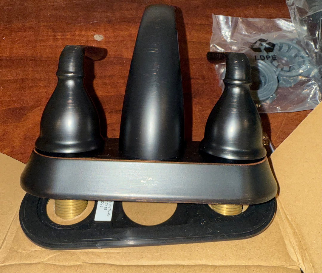 allen + roth Reagan Oil Rubbed Bronze 4-in centerset 2-handle WaterSense Mid-arc Bathroom Sink Faucet with Drain