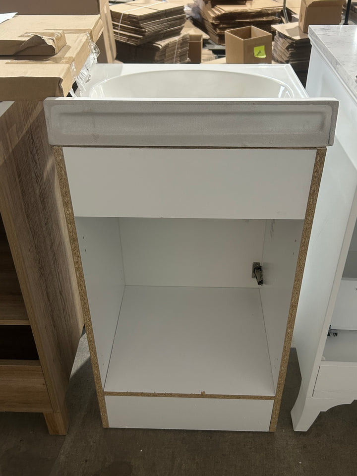 Project Source Dover 18-in True White Single sink Bathroom Vanity with White Cultured marble Top (Open Box)