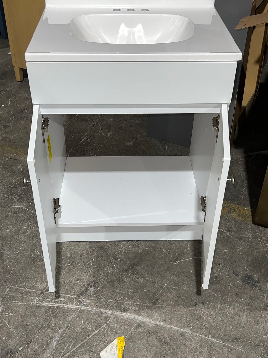 Project Source Dover 24-in True White Single Sink Bathroom Vanity with White Cultured Marble Top (open box)