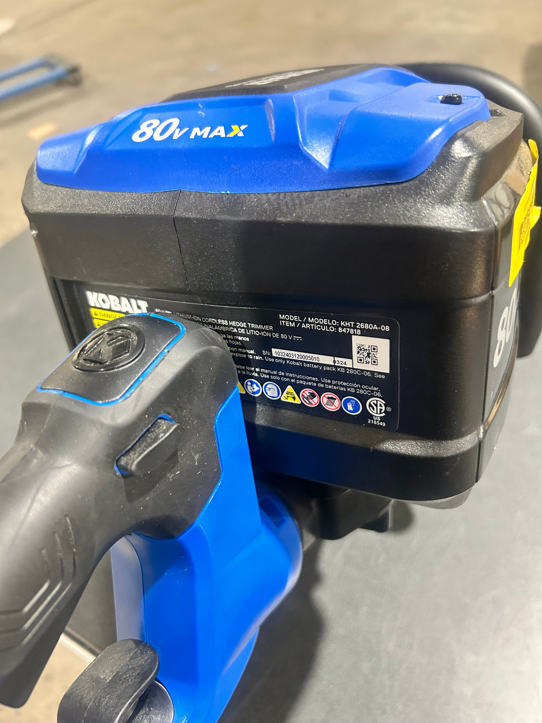 Kobalt 80-volt 26-in Battery Hedge Trimmer 2 Ah Battery Included , Charger Included (used) (baretool)