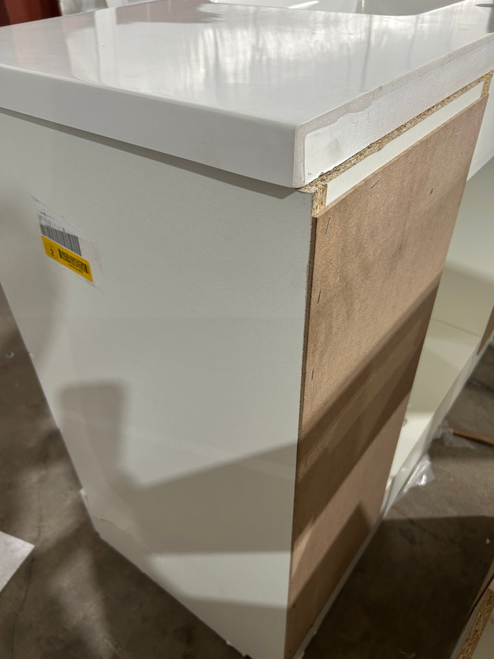 Style Selections Cauley 48-in True White Single Sink Bathroom Vanity with White Cultured Marble Top (damaged)