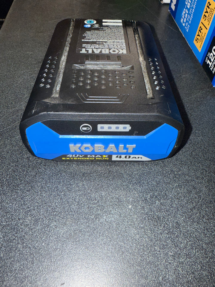 Soplador de hojas portátil a batería Kobalt Gen4 de 40 voltios, 520 CFM, 120 MPH, 4 Ah (batería y cargador incluidos) (caja abierta)