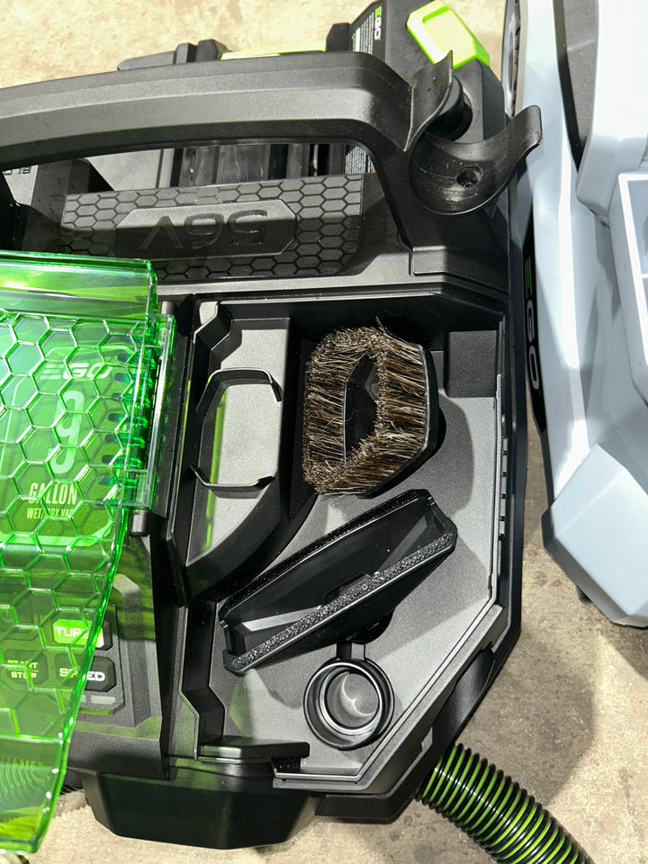 EGO POWER+ 56-volt 9-Gallon 5 HP Cordless Wet/Dry Shop Vacuum with Accessories Included (4.0 aH Battery Included) (used)