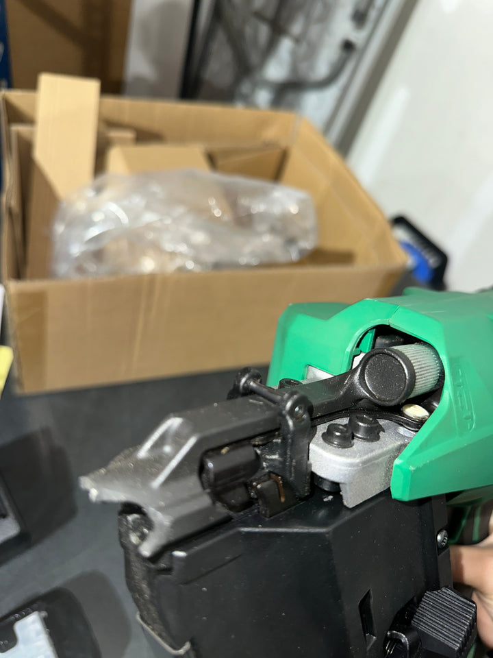 Metabo HPT 3-1/2-in 21-Degree Cordless Framing Nailer (USED)