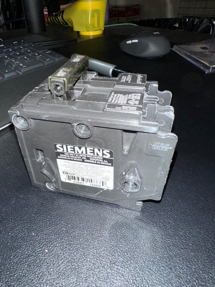 Siemens QP 100-amp 2 -Pole Standard trip Circuit Breaker (USED)