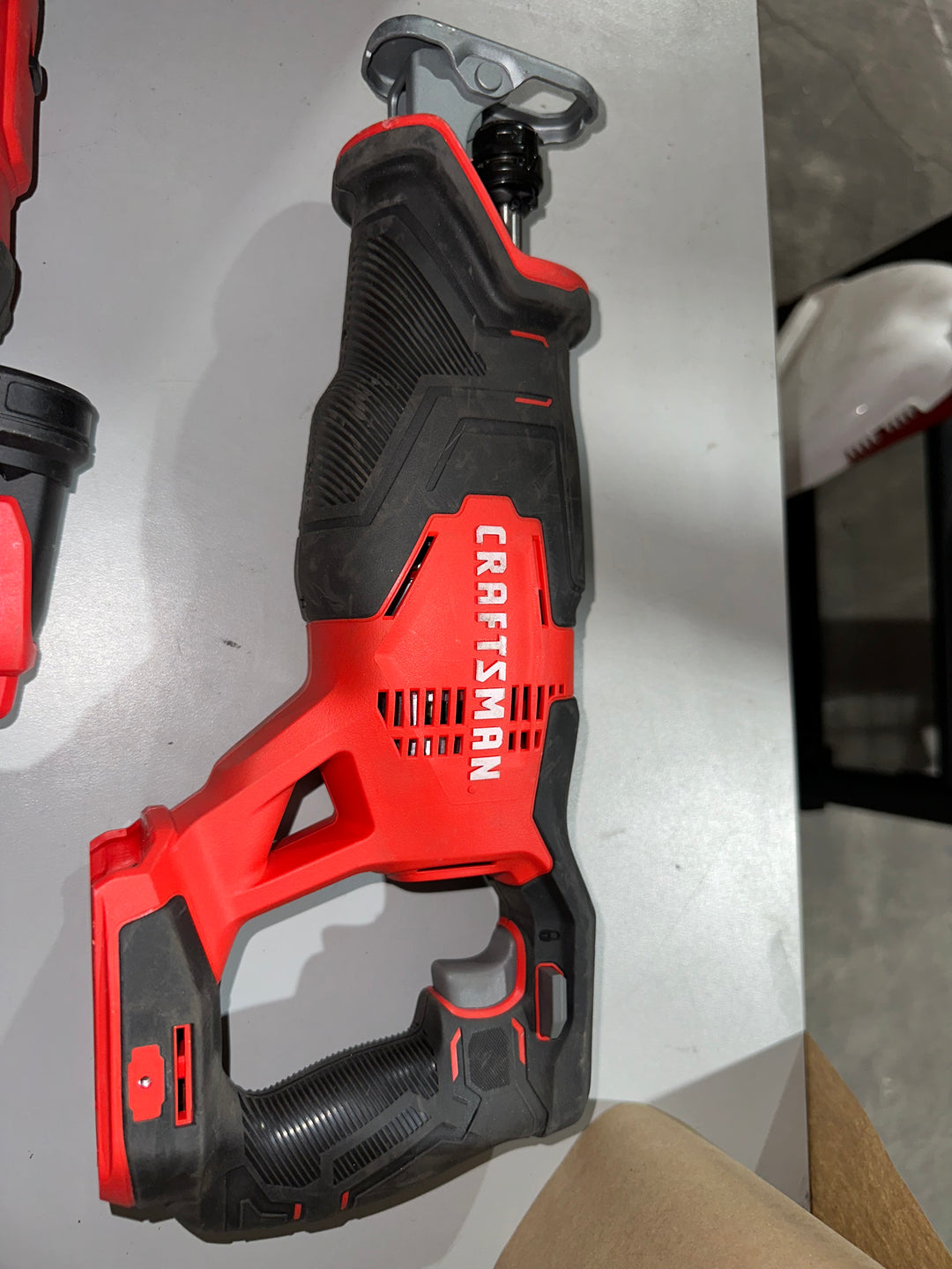 CRAFTSMAN V20 20-volt Max 4-Tool Power Tool Combo Kit with Soft Case (2-Batteries and Charger Included) (Used)