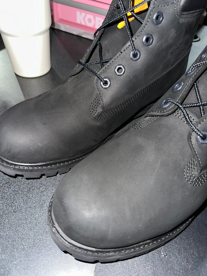 Men's Timberland Premium 6 Inch Waterproof Boot Size 10.5 (Used)