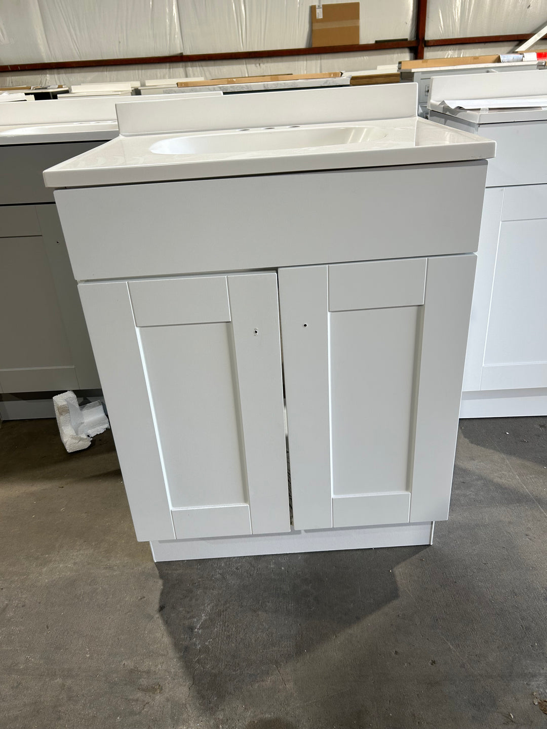 Project Source Dover 24-in True White Single Sink Bathroom Vanity with White Cultured Marble Top (DAMAGED)