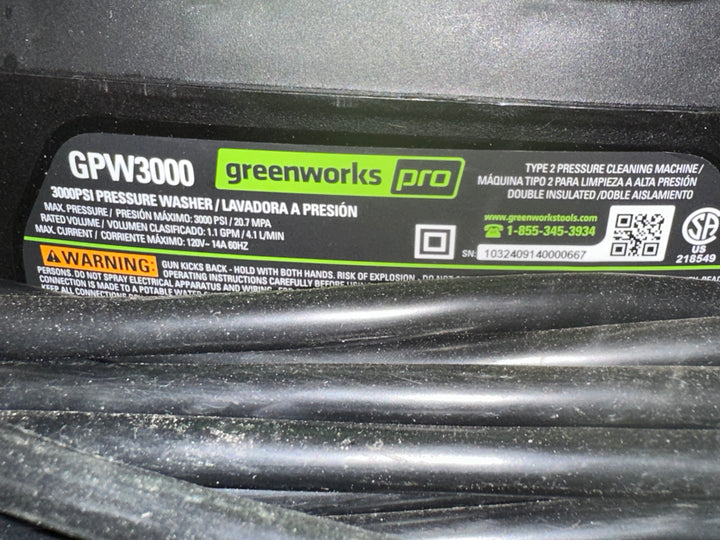 Greenworks Pro 3000-PSI 2.0-GPM Cold Water Electric Pressure washer with 5 Spray Tips (NEW)