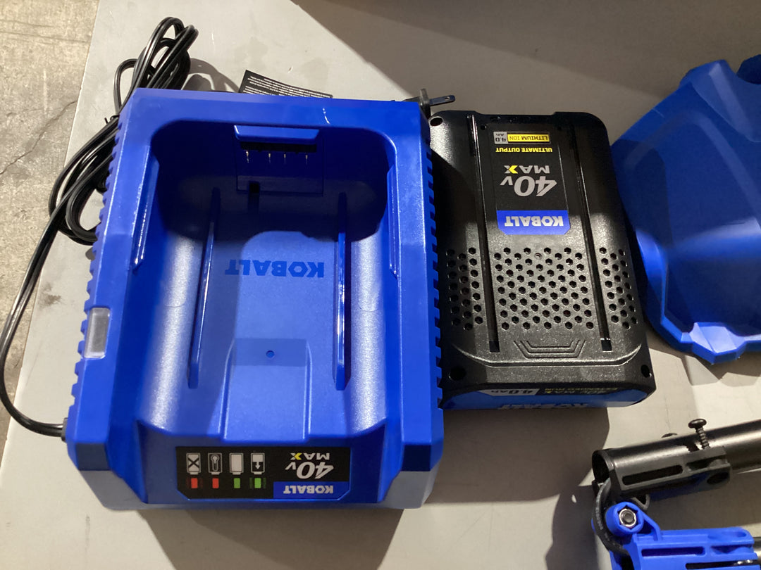 Desbrozadora de hilo Kobalt de 40 V máx., 15 pulgadas, con eje recto y batería de 4 Ah (batería y cargador incluidos) (caja abierta)