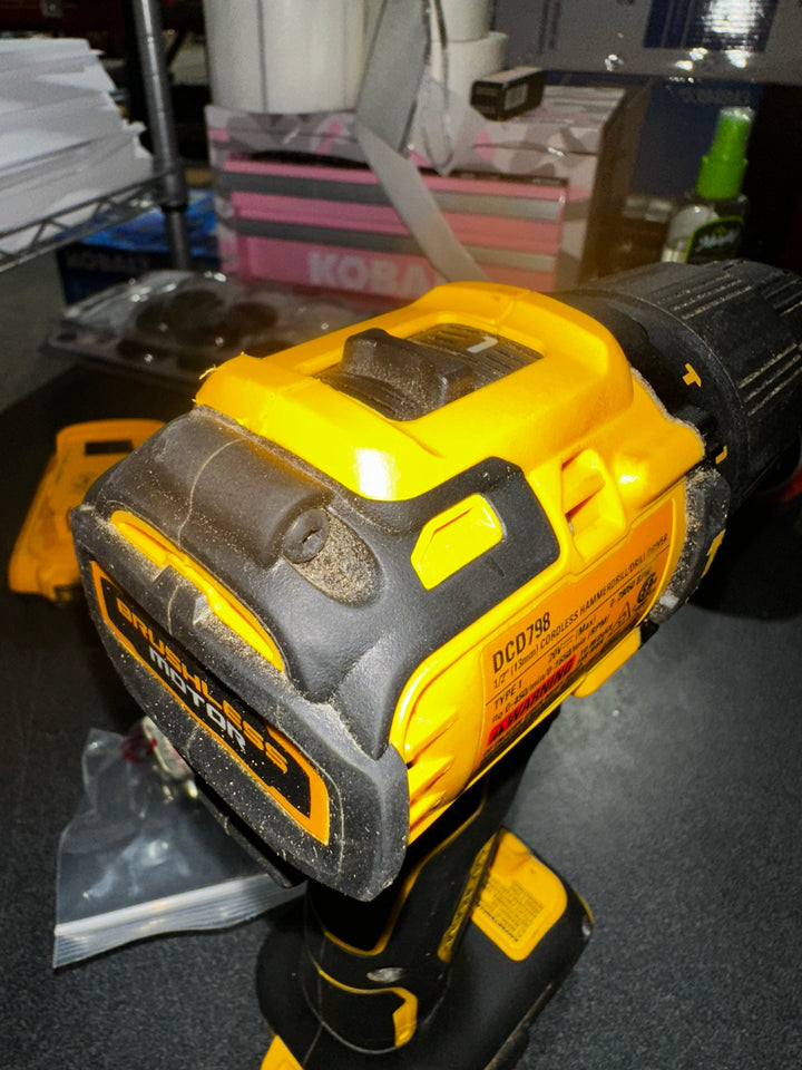 Dewalt 20V MAX* Brushless Cordless 1/2 in. Hammer Drill (BARE TOOL) (USED)
