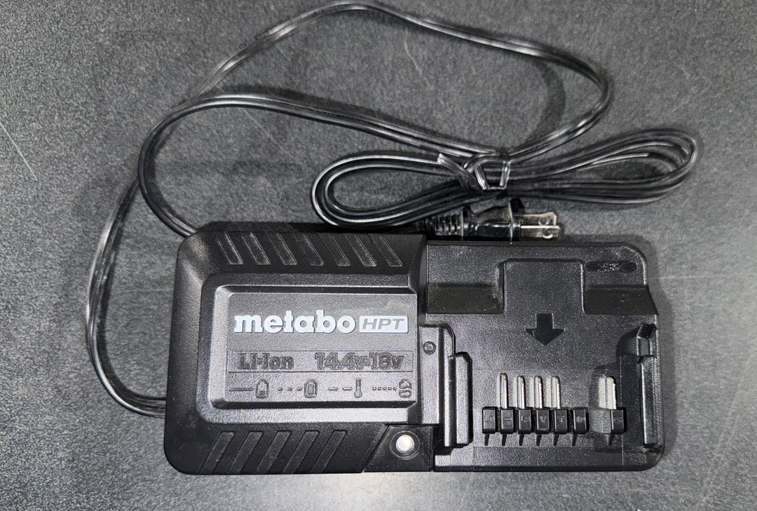 Metabo HPT UC18YKSL 18 Volt Lithium-ion Slide Style Charger (USED)
