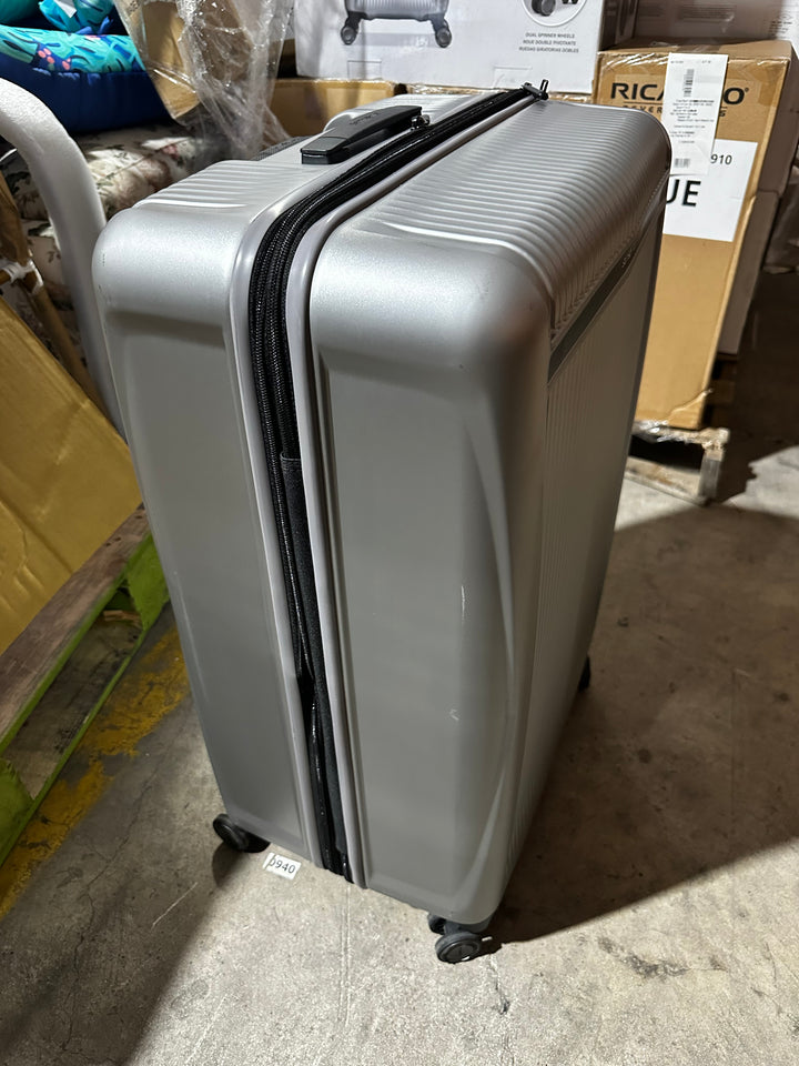 Samsonite Blackstone 2-piece Hardside Expandable Spinner Luggage Set (used)