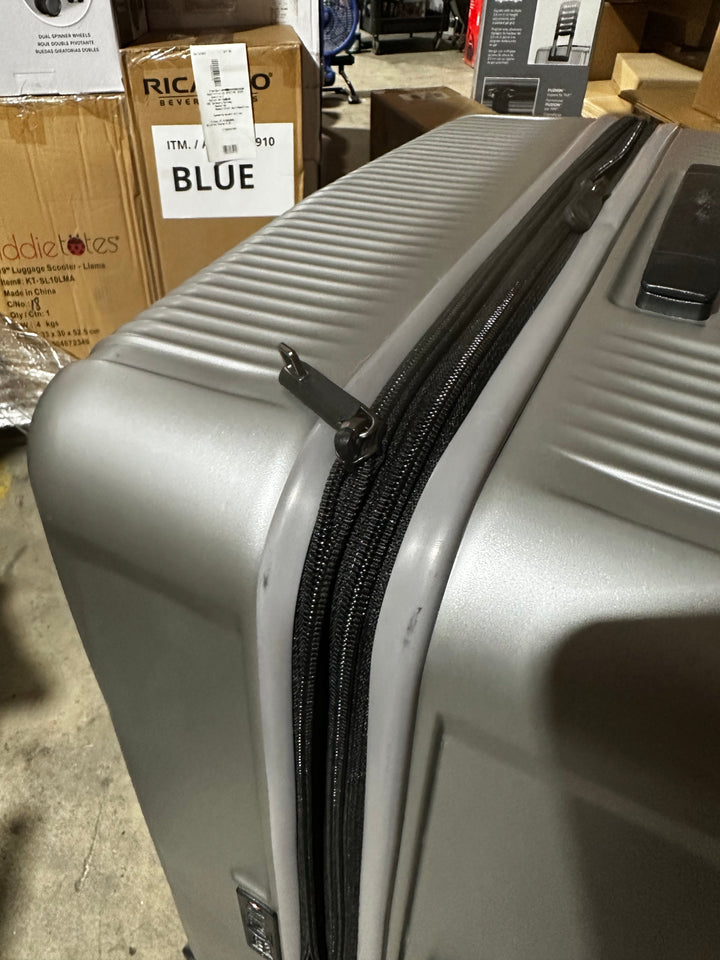 Samsonite Blackstone 2-piece Hardside Expandable Spinner Luggage Set (used)