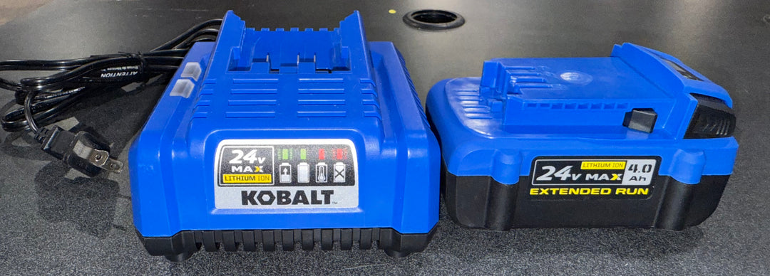 Kobalt 24-volt Cordless Battery String Trimmer and Leaf Blower Combo Kit (Battery & Charger Included) (used)