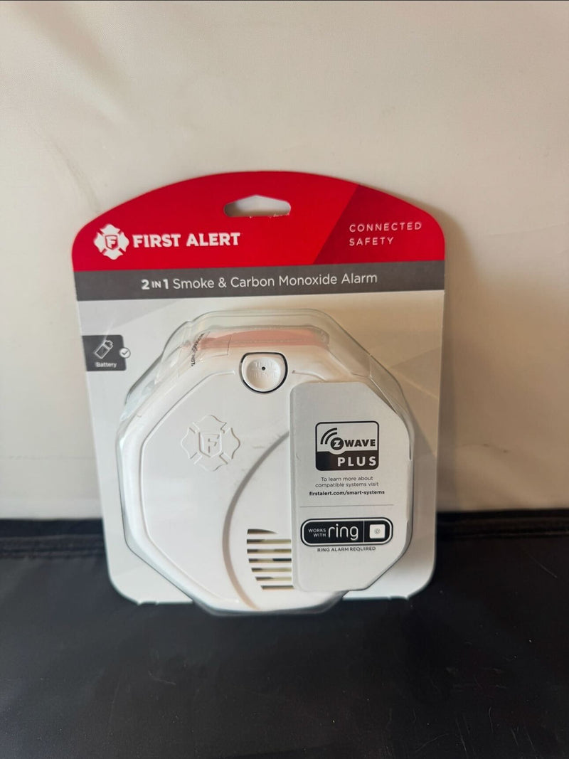 First Alert - Smoke and Carbon Monoxide Alarm - Works with Ring - White