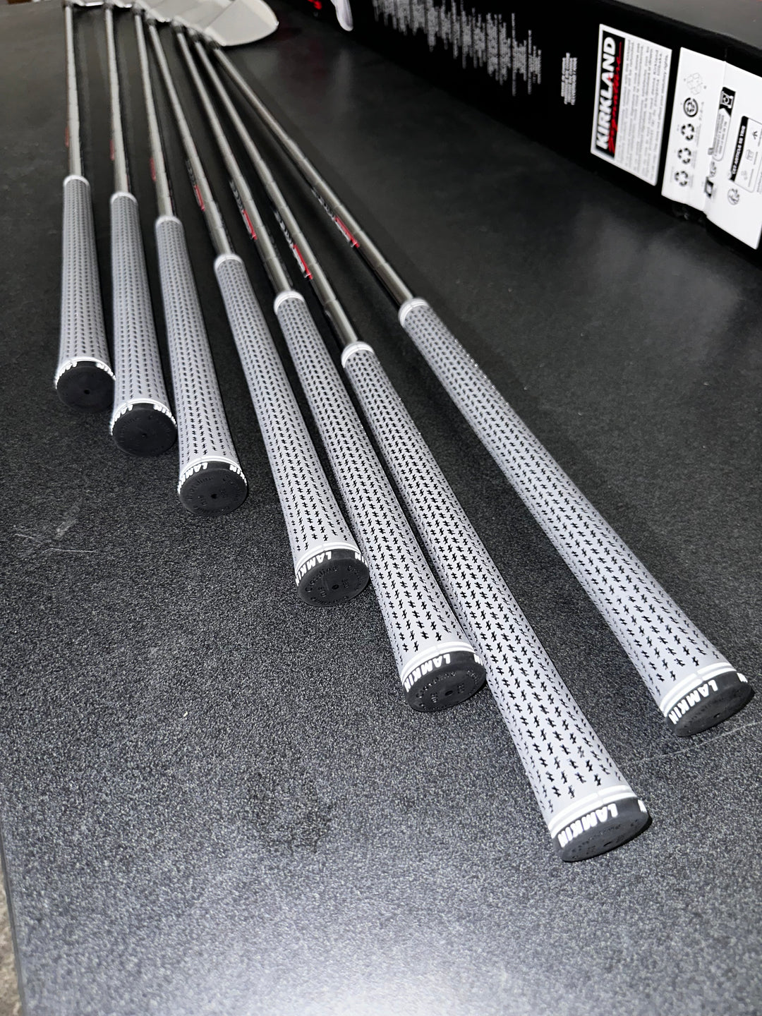 Kirkland Signature 7-piece Players Iron Set, Right Handed (USED)