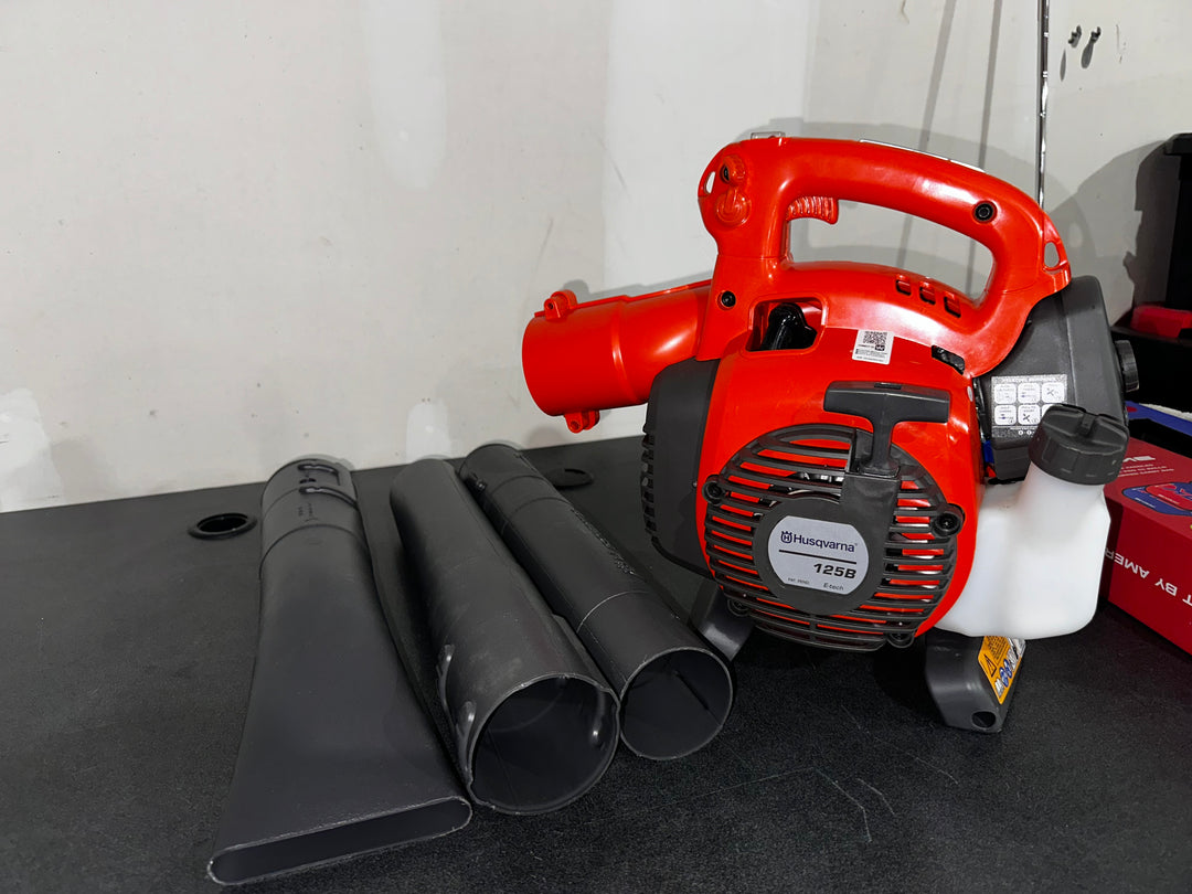 Husqvarna 125B 28-cc 2-cycle 470-CFM 170-MPH Gas Handheld Leaf Blower (USED)