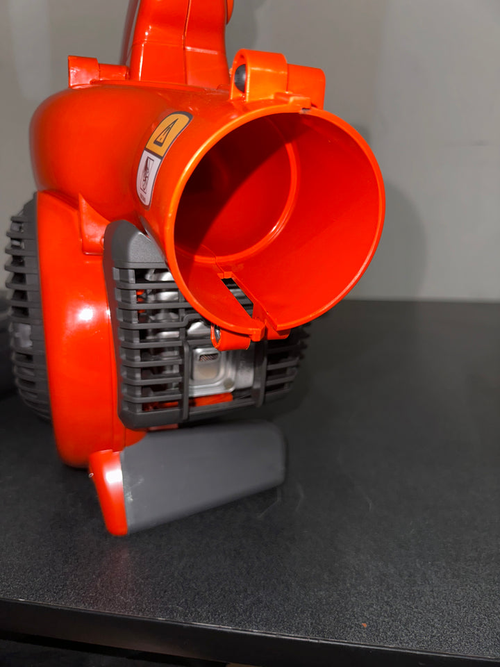 Husqvarna 125B 28-cc 2-cycle 470-CFM 170-MPH Gas Handheld Leaf Blower (USED)