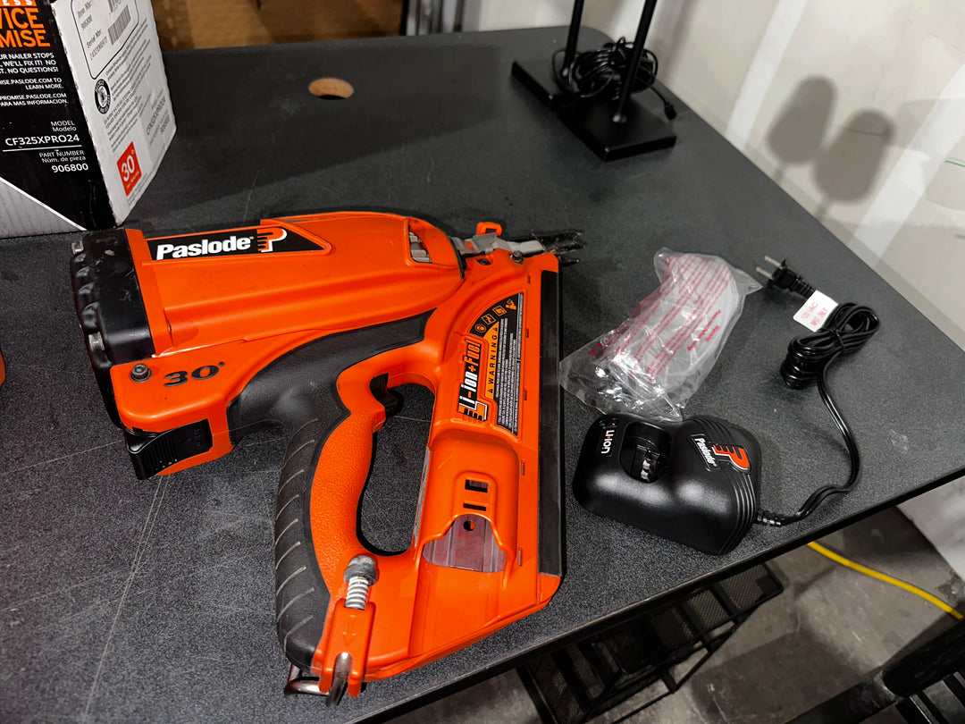 Paslode XPRO 3-1/4-in 30 -Degree Cordless Roundhead Framing Nailer (Battery Not Included ) (used)
