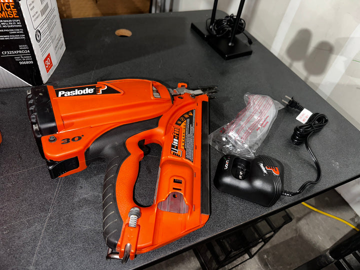 Paslode XPRO 3-1/4-in 30 -Degree Cordless Roundhead Framing Nailer (Battery Not Included ) (used)