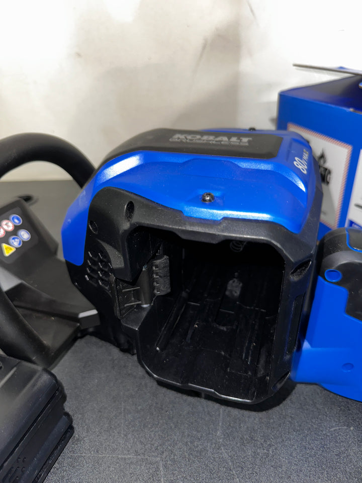 Kobalt 80-volt 26-in Battery Hedge Trimmer 2 Ah Battery Included , Charger Included (used)