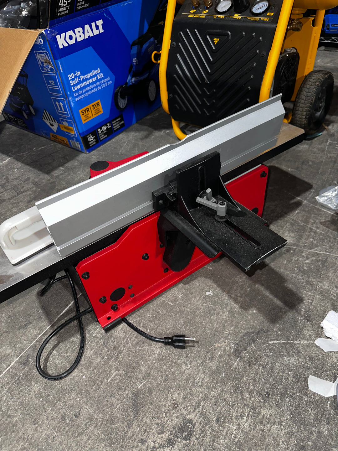 CRAFTSMAN 10-Amp 6.3-in Wide Bench Jointer (USED) ( DONT POST) (MP ONLY)
