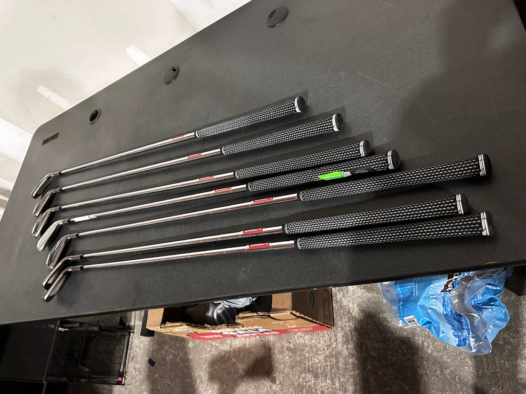 Cobra DarkSpeed Iron Set ( used)