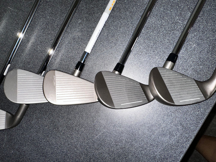 Cobra DarkSpeed Iron Set ( used)