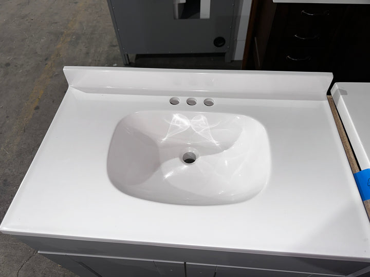 Project Source Dover 30-in Light Gray Single Sink Bathroom Vanity with White Cultured Marble Top (DAMAGED TOP)