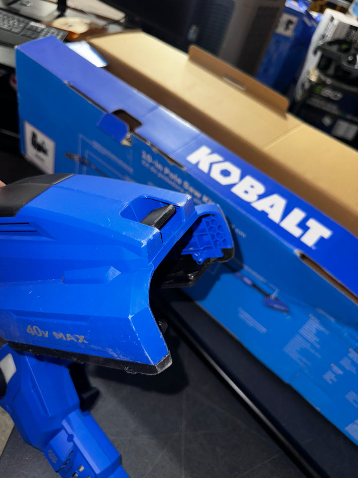 Motosierra de pértiga a batería Kobalt Gen4 de 40 voltios y 10 pulgadas y 2 Ah (batería y cargador incluidos)