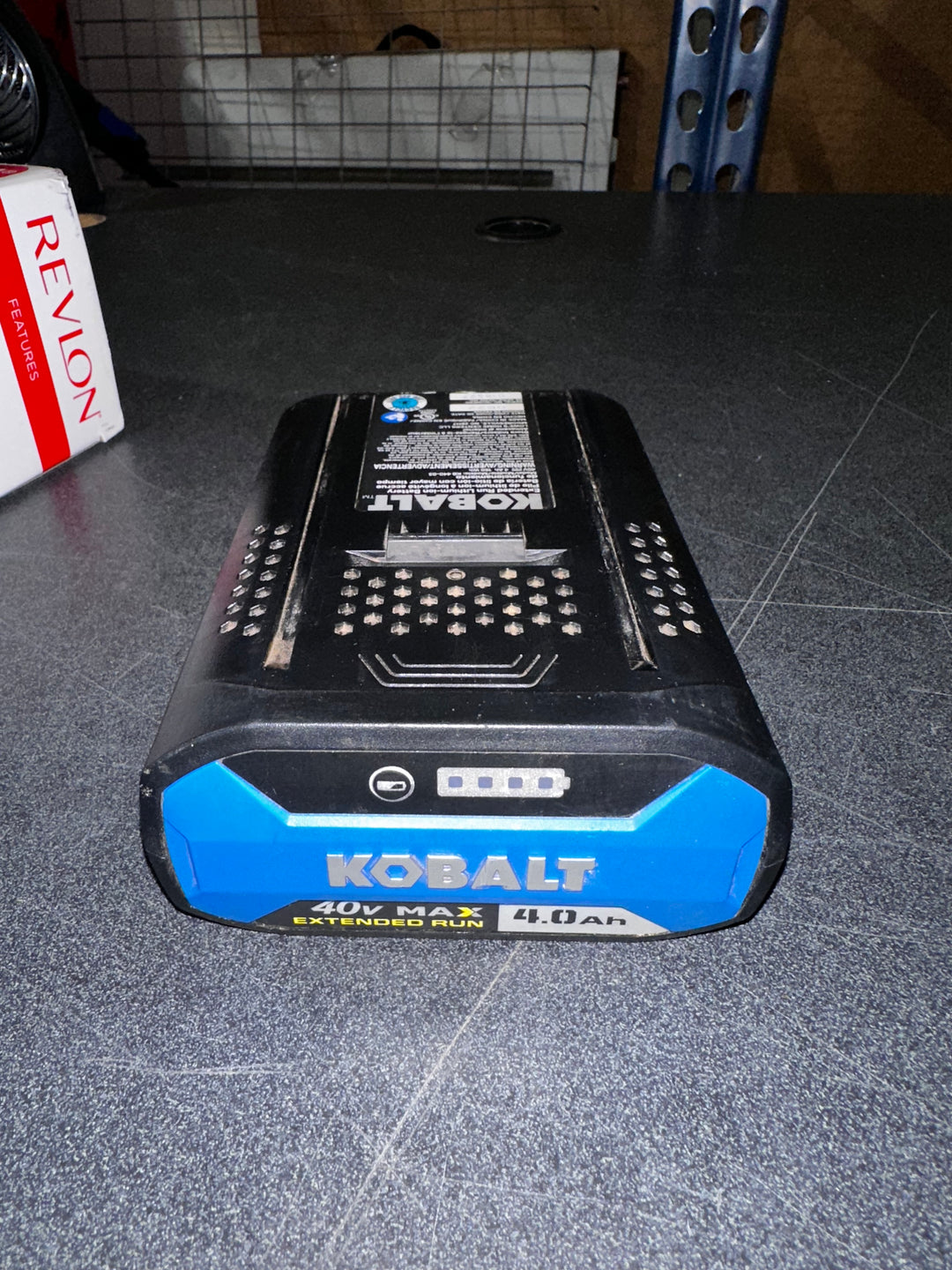 Soplador de hojas portátil a batería Kobalt Gen4 de 40 voltios, 520 CFM, 120 MPH, 4 Ah (batería y cargador incluidos) (caja abierta)