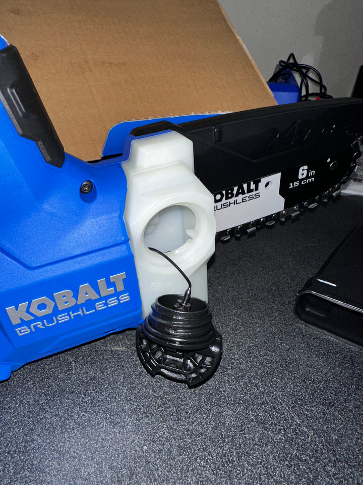 Kobalt 24-volt 6-in Battery 2.0 Ah Chainsaw Battery Included Charger Included (used)