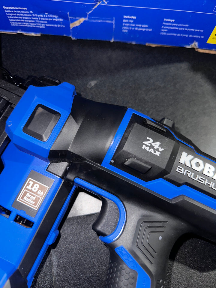 Kobalt XTR 2-1/8-in 18 -Gauge Cordless Straight Brad Nailer (USED)