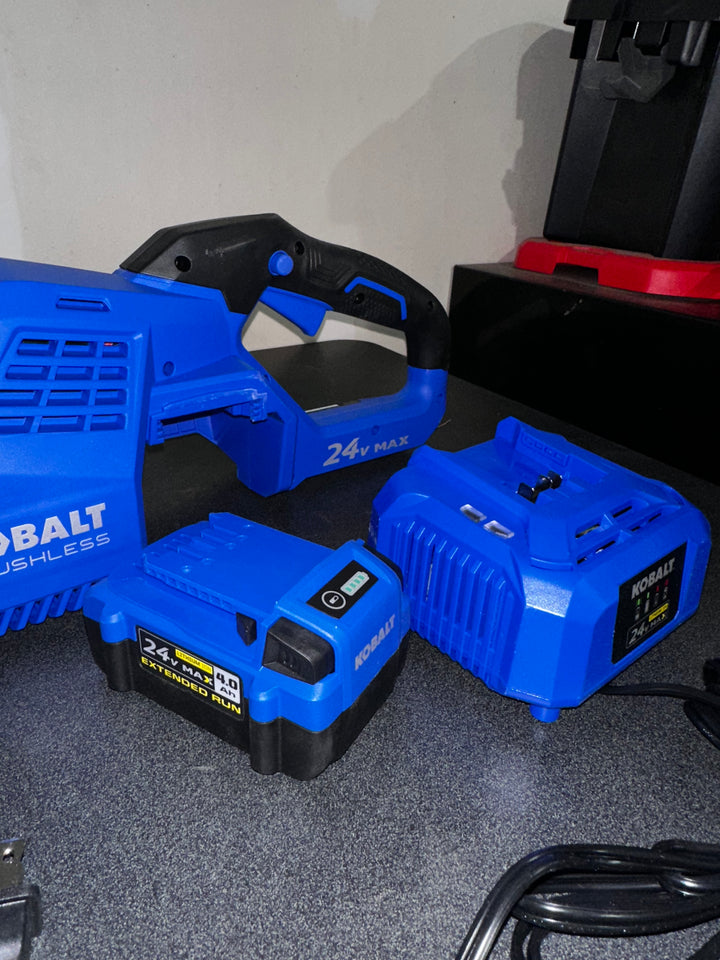 Kobalt 24V Lithium ion Cordless Chainsaw (USED)