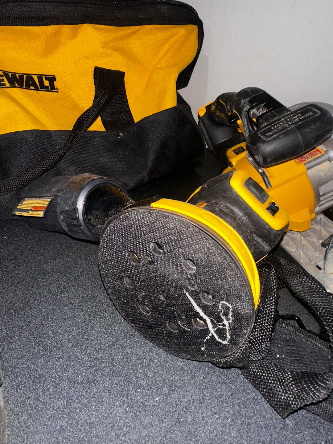 DEWALT 20V MAX 7-TOOL COMBO KIT (Used)(Bare tool)
