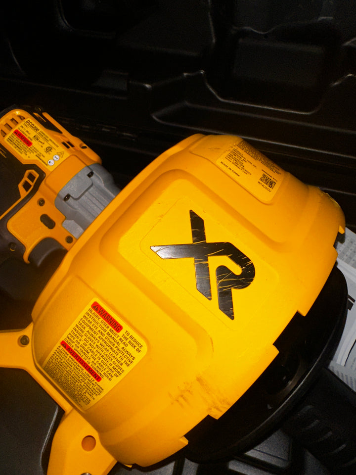 DEWALT 20-Volt 5/16-in dia x 35-ft L Black oxide 2 Ah Cordless Machine Augers (Battery Included) (Charger Included) (Used)