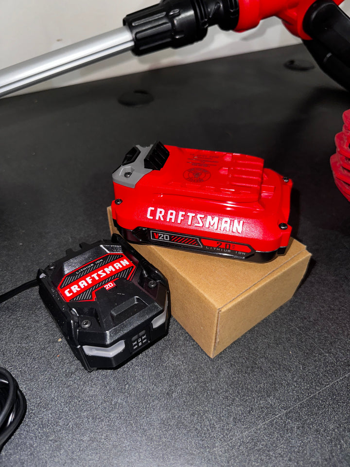 CRAFTSMAN V20 20-volt Max Cordless Battery String Trimmer and Leaf Blower Combo Kit 2 Ah (Battery & Charger Included)(USED)