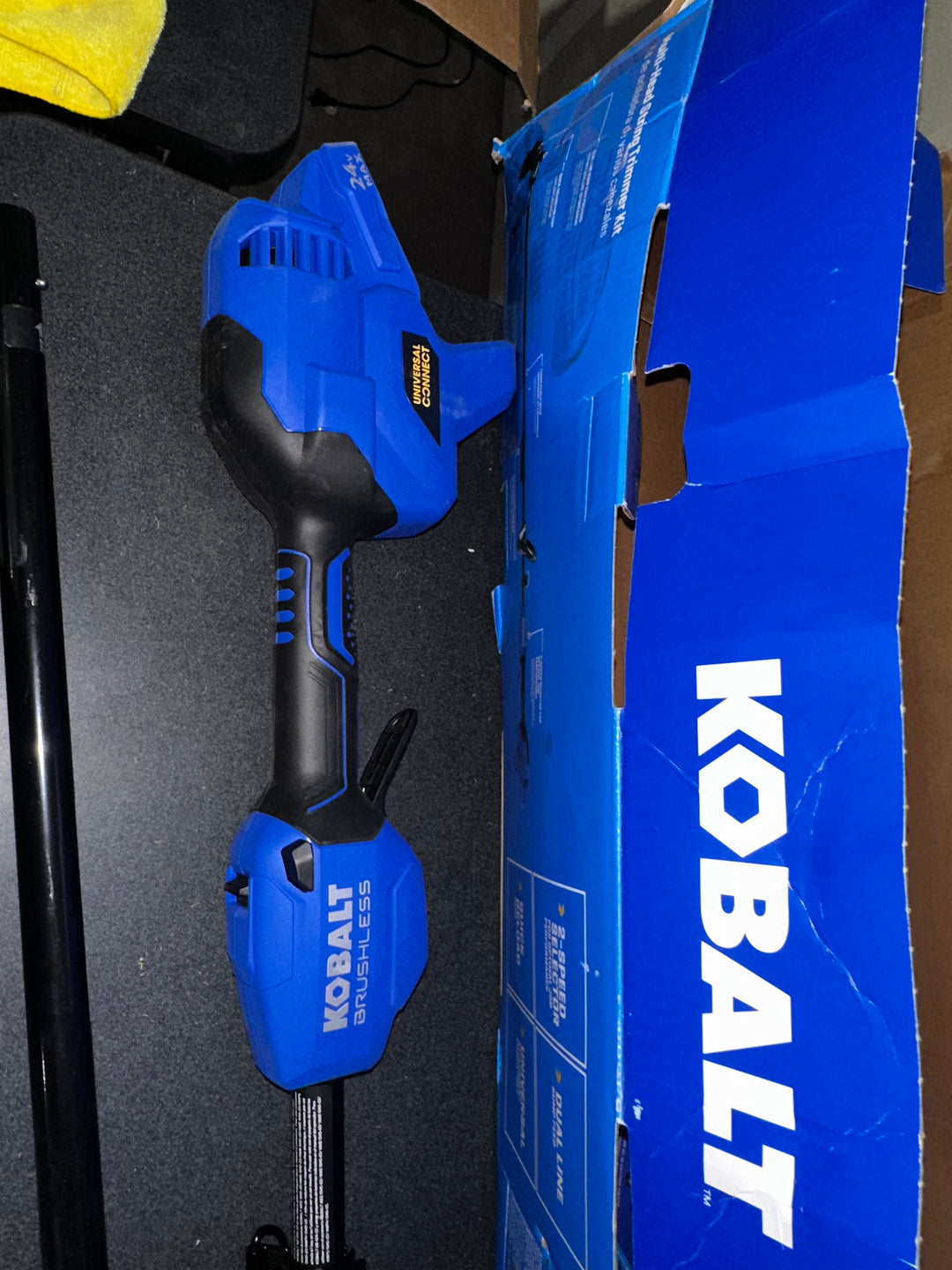 Kobalt 24-volt 15-in Split Shaft Attachment Capable Battery String Trimmer 4.0 Ah (Battery Included) (Charger Included) (USED