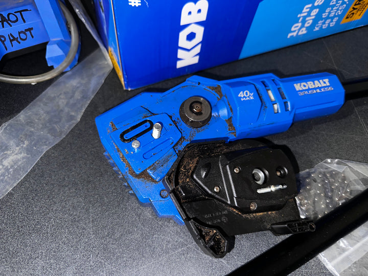 Kobalt Gen4 40-volt 10-in 2 Ah Battery Pole Saw (Battery and Charger Included) (used)