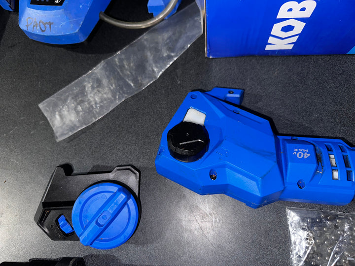 Kobalt Gen4 40-volt 10-in 2 Ah Battery Pole Saw (Battery and Charger Included) (used)